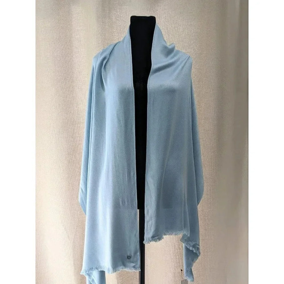 Calvin Klein Women's Scarf Blue (MSRP $40) - Picture 4 of 7
